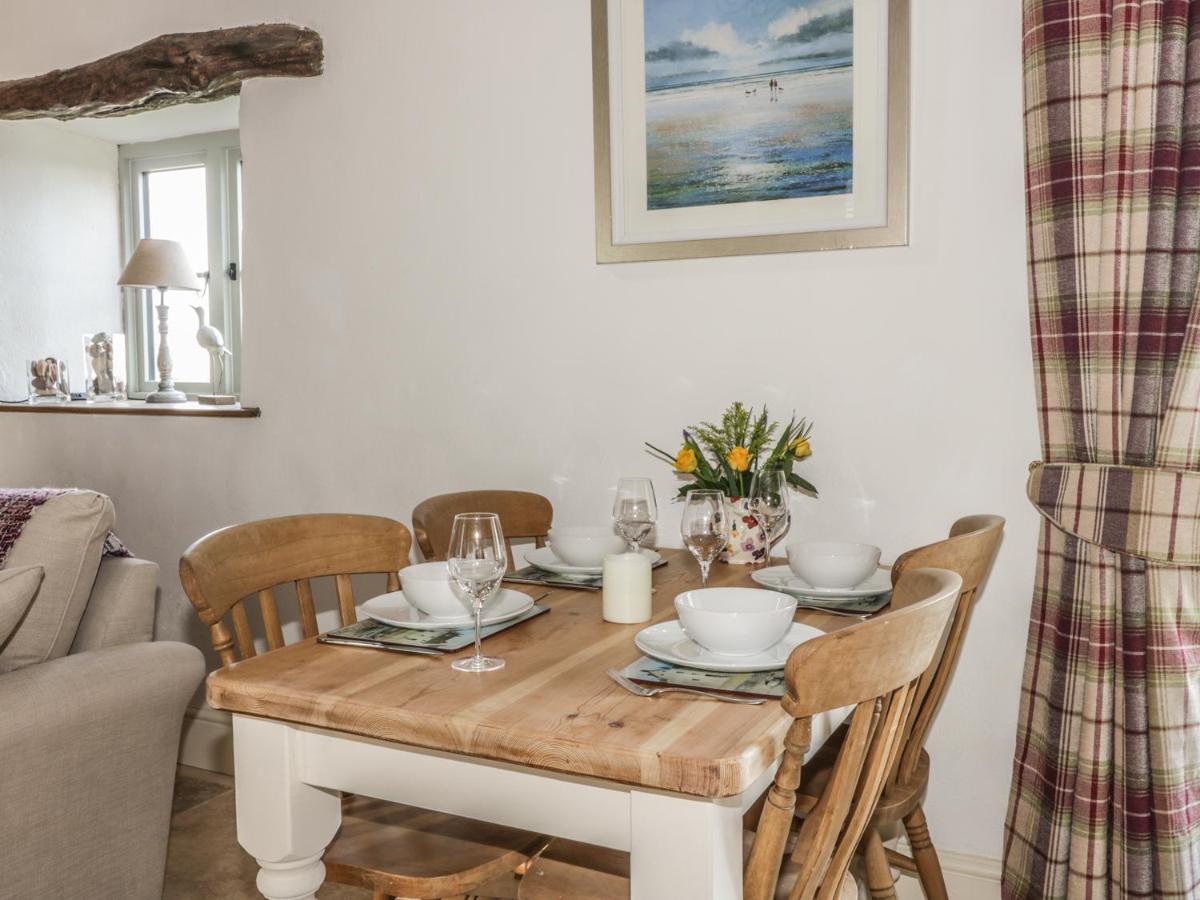 Cottage Val Fylingdales Extérieur photo